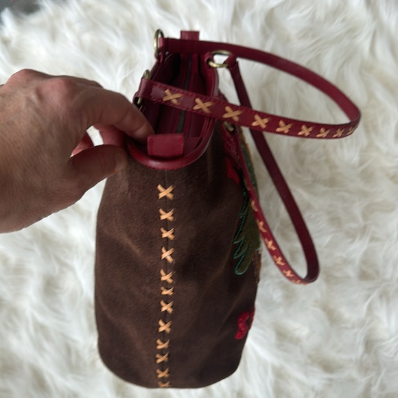 Isabella Fiore. Brown Suede and Red Leather Tote. Limited Edition. Rare find. - Picture 12 of 15